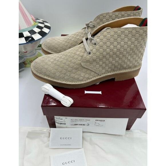 Men\'s Gucci suede GG embossed desert boots in oatmeal size 11 made in Italy main image 7